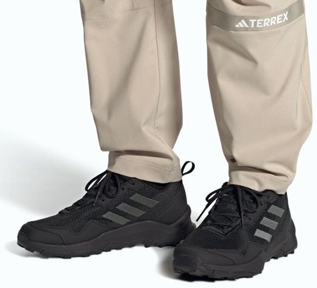 アディダス HQ9021 27cm メンズトレッキングシューズ ハイキングシューズ アウトドアシューズ adidas TERREX AX4 C テレックス 靴
