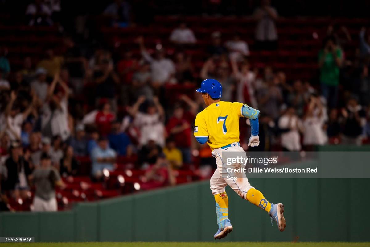 吉田正尚 実使用 ヘルメット MLB機構証明 検)大谷翔平 WBC 侍 吉田正尚 実使用 ヘルメット MLB機構証明 検)大谷翔平 WBC 侍
