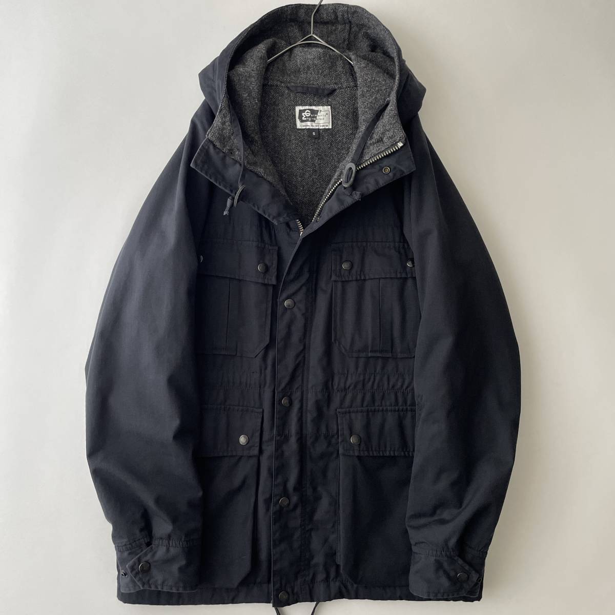 【美品/希少】ENGINEERED GARMENTS size/S (q) エンジニアードガーメンツ マウンテンパーカー フーデッドジャケット アウター ブラック 黒_画像3