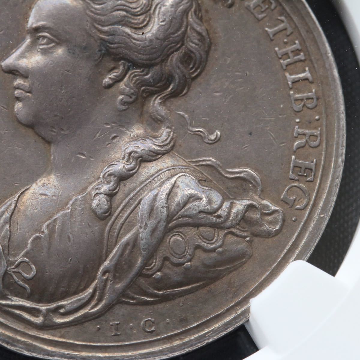 1707年【イングランド＆スコットランド 統合記念】アン女王　銀メダル　イギリス　NGC AU55　英国 アンティーク コイン 銀貨 シルバー_画像3