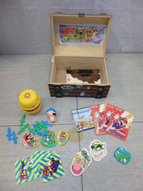 永谷園 当選品 スーパーマリオ3 ビックリ宝箱 当時物 昭和レトロ 永谷園 当選品 スーパーマリオ3 ビックリ宝箱 当時物 昭和レトロ