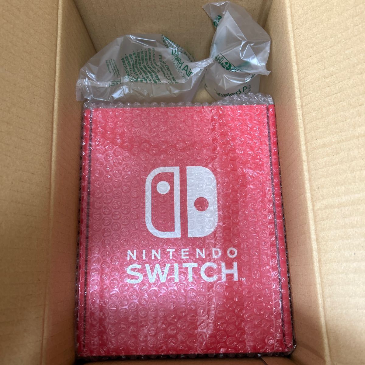 新品 未開封　Nintendo Switch 有機ELモデル ストア限定(カスタマイズ）　ジョイコン/ネオンイエロー・ネオンブルー