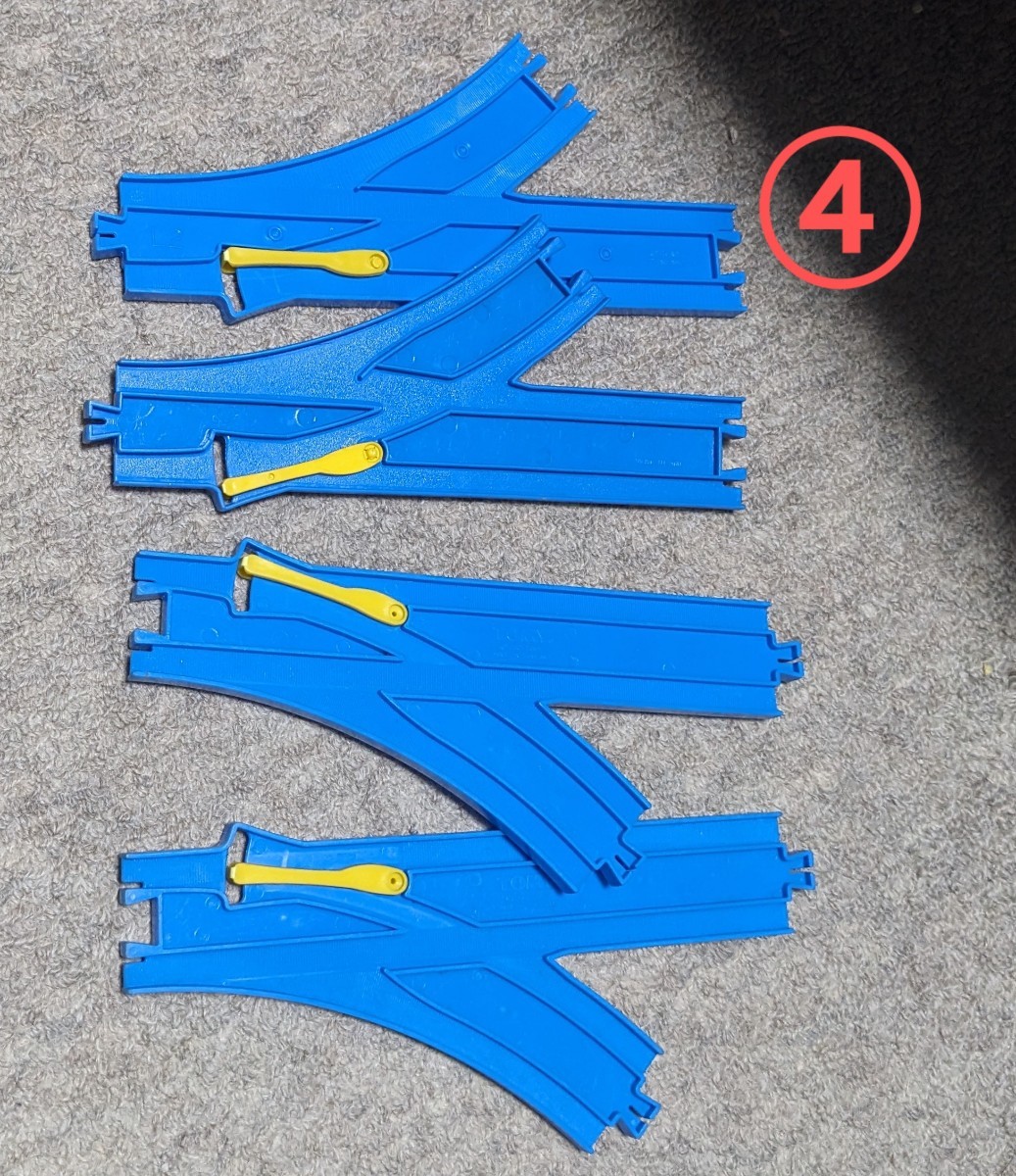  roadbed Plarail Turn out po in trail A&B each 2 ps total 4ps.@④ including in a package possible ( sending 210~