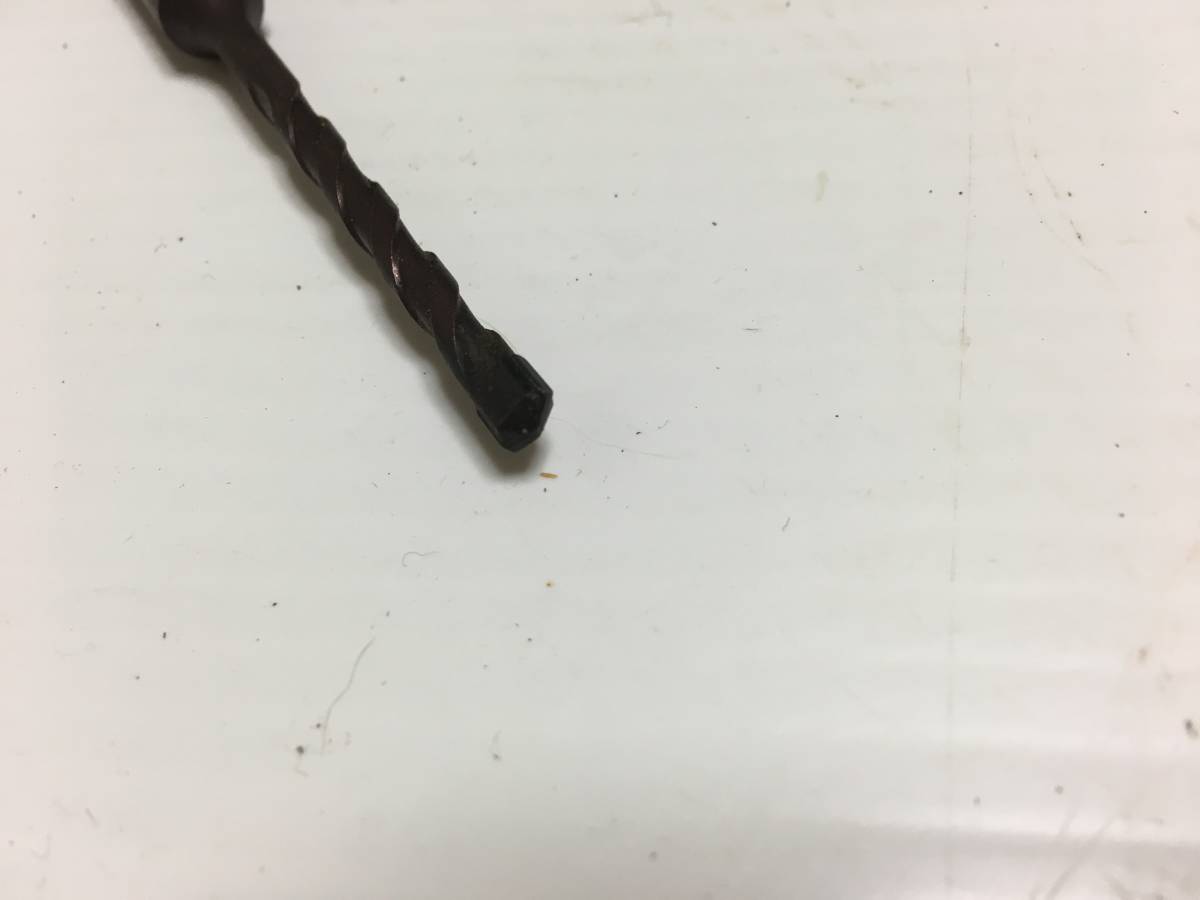 送料無料！！[税込・中古]　ユニカSDSビット・コンクリート・4.8mm・美品