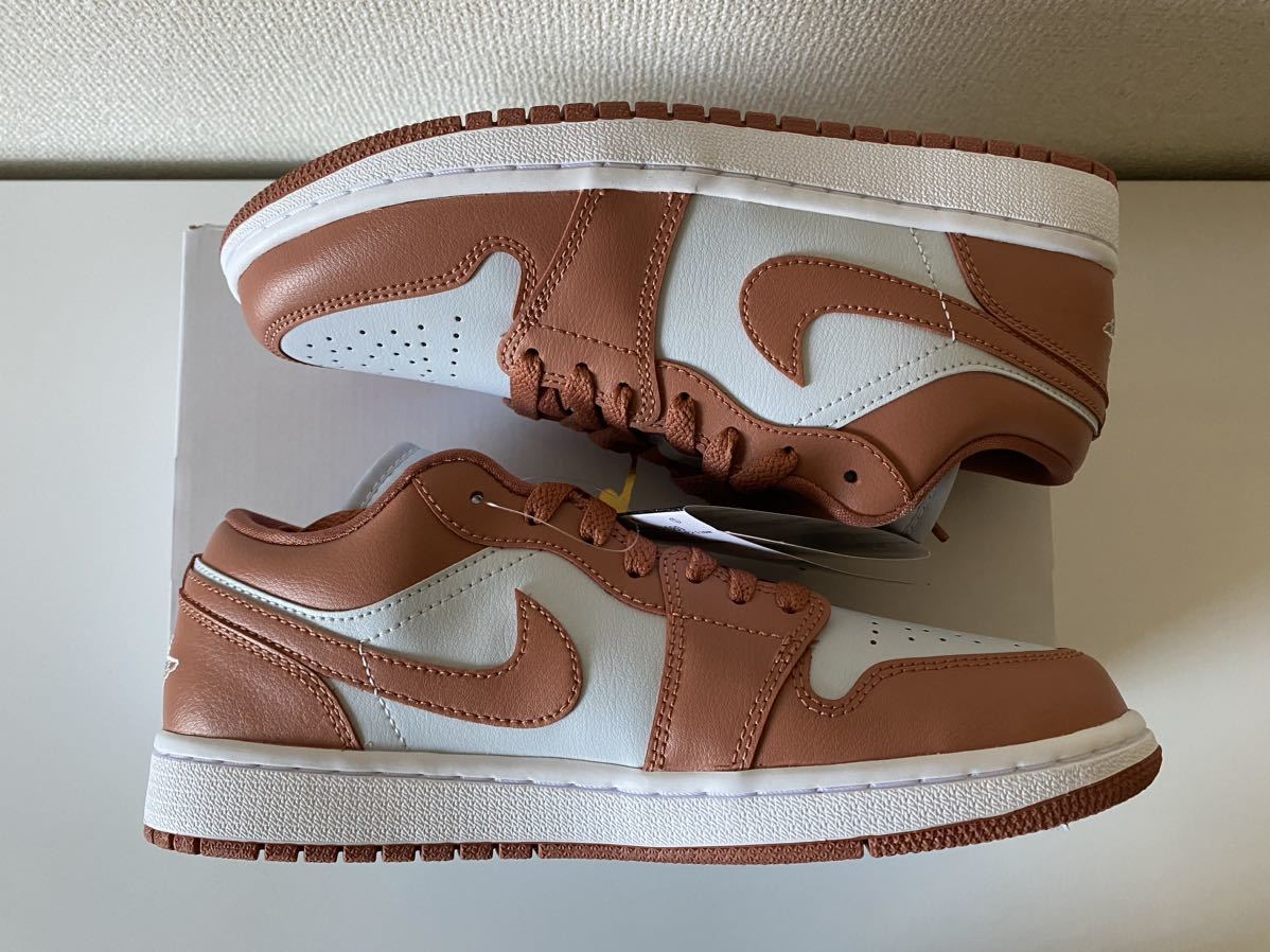 ナイキ ウィメンズ エアジョーダン1 ロー スカイJ オレンジ 新品　25.5cm Nike WMNS Air Jordan 1 Low Sky J Orange DC0774-080_画像3