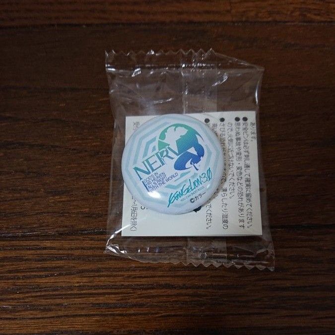 エヴァ シンジ NERVロゴ カヲル 缶バッジ セット ローソン エヴァ シンジ NERVロゴ カヲル 缶バッジ セット ローソン
