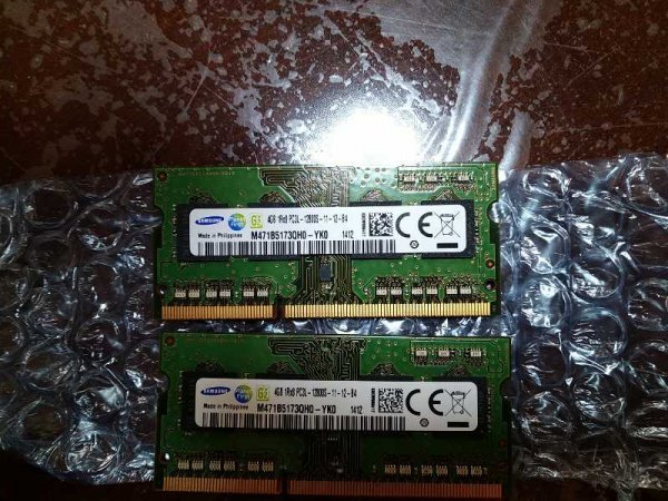ノート用メモリ　SAMSUNG　PC3L－１２８００S　４GB×２枚　８GB　おまけで２GB×２枚　４GB　_動作未確認。