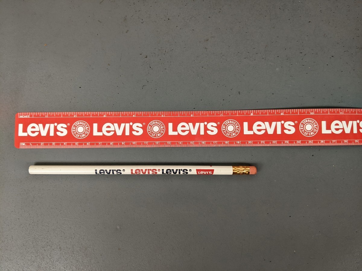 リーバイス　デッドストック　ポスター　ヴィンテージ　1970年代　定規&鉛筆　501　BIGＥ　アドバタイジング　Levi''s　販促品　当時物　_画像4