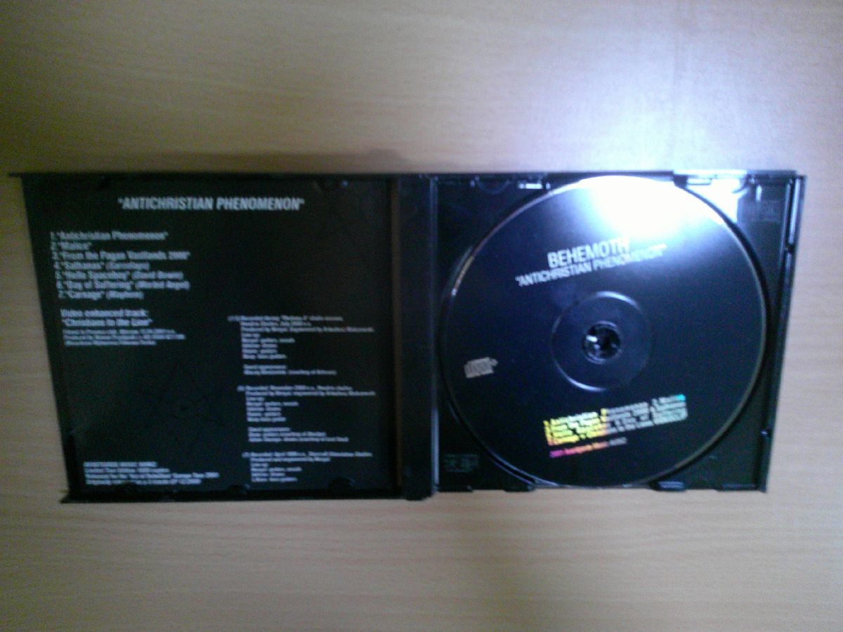 BT　W1　送料無料♪【　BEHEMOTH　ANTICHRISTIAN PHENOMENON　】中古CD　_画像3