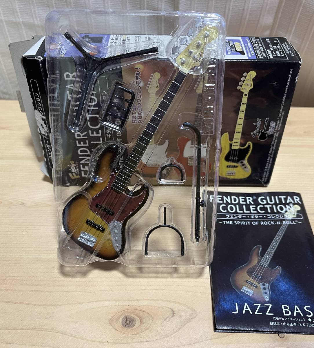 62'JAZZ BASS ジャズベース　3color サンバースト　フェンダーギターコレクション_画像1