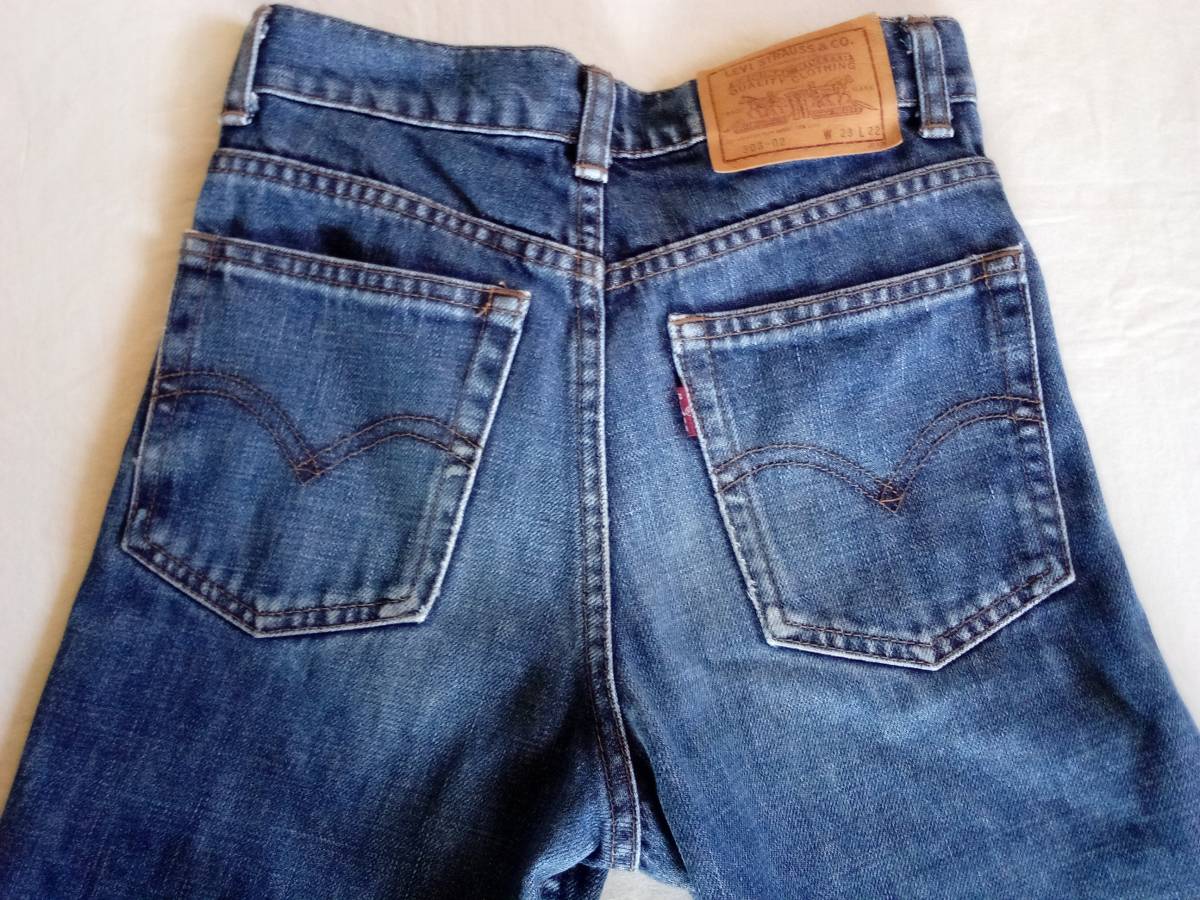 303-02 W23 L22 子供 ジュニアサイズ リーバイス ジーンズ MADE IN JAPAN Levi’s 日本製 丸高衣料_画像4