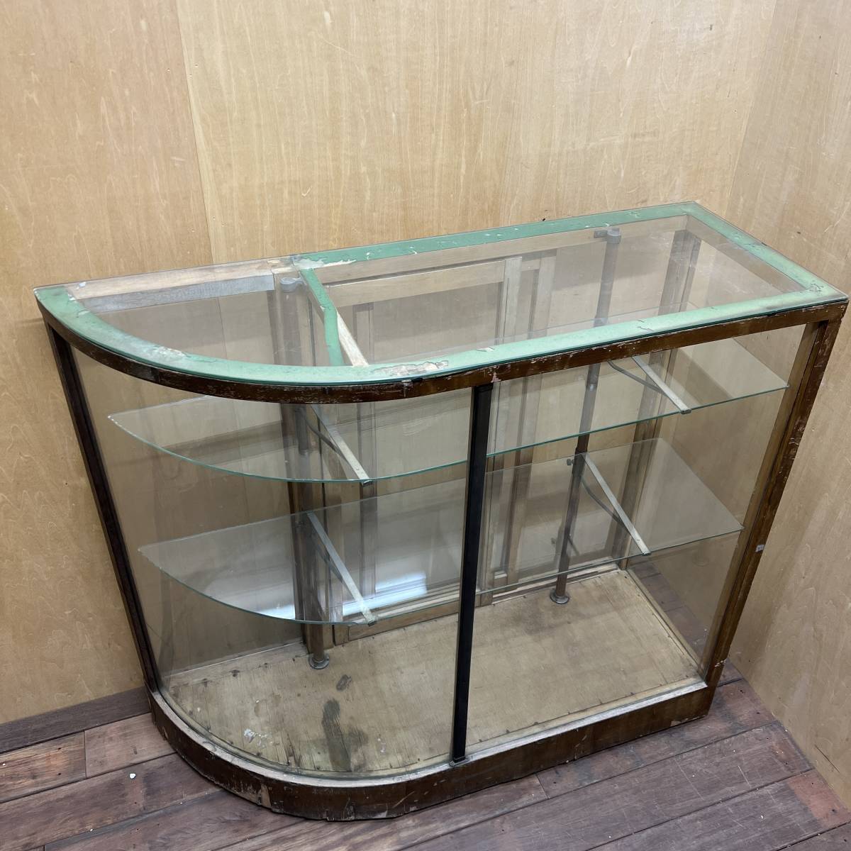 [ Shizuoka pickup limitation ] antique rare R type glass tree frame showcase display shelves store furniture glass case Vintage display shelf R glass 