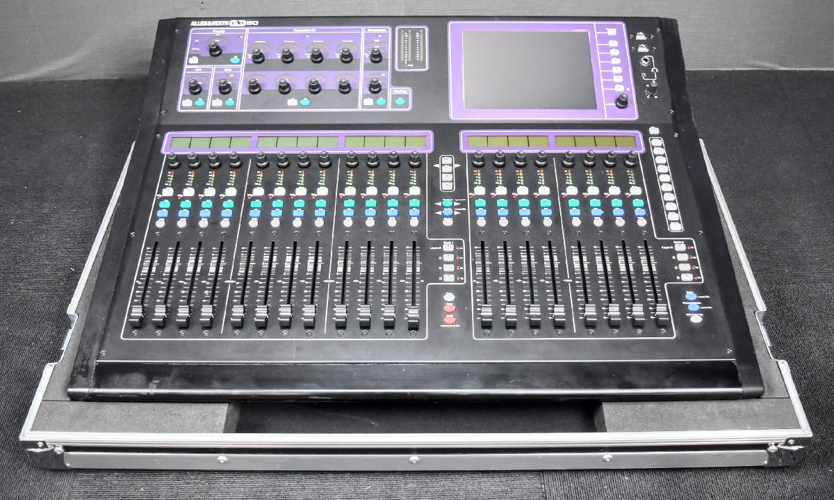 ☆動作品☆ Allen&Heath (アレン＆ヒース) デジタルミキサー GLD-80 ♪ハードケース付き♪ J1578_画像2