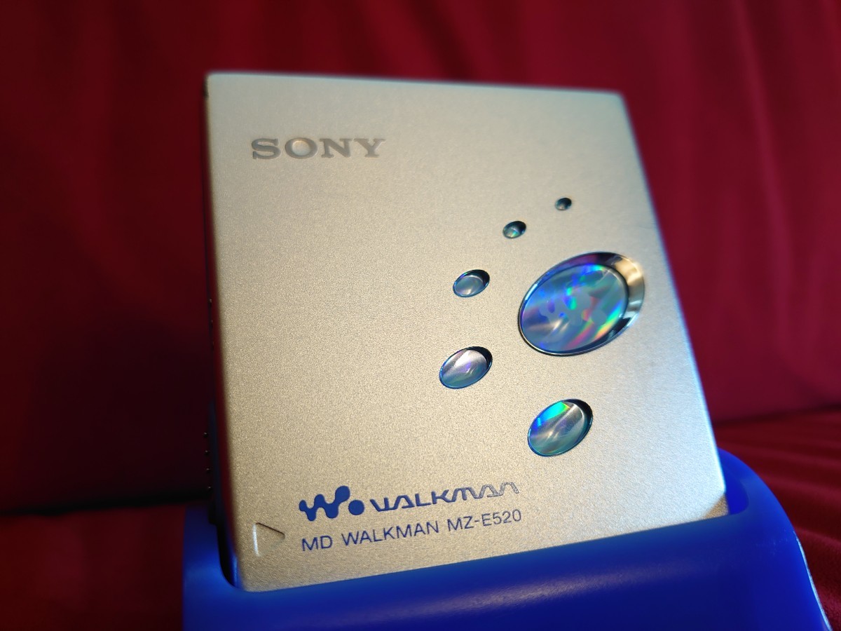 【SONY】MZ-E520 BCA-MZE520 MD WALKMAN PORTABLE MD PLAYER MDLP ソニー　ウォークマン　ポータブル　MDプレーヤー 充電台_画像3