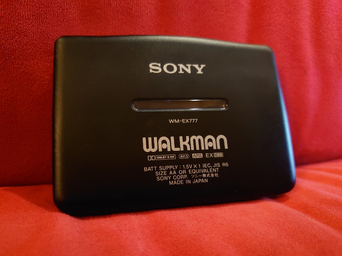 【SONY】WM-EX777 WALKMAN PORTABLE CASSETTE PLAYER ソニー　ウォークマン レトロ ポータブル カセットプレーヤー _画像7