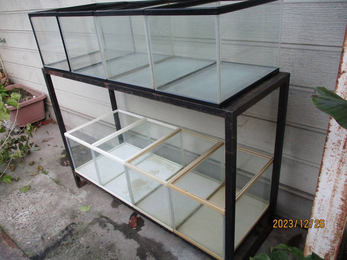 中古ガラス水槽 45×30×30(高さ)センチ　８本　アングル台　セット_画像3