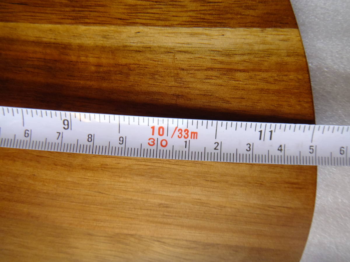 ルクルーゼ ウッドボード アカシア　パンプキン 幅約35センチ カッティングボード 新品_画像6