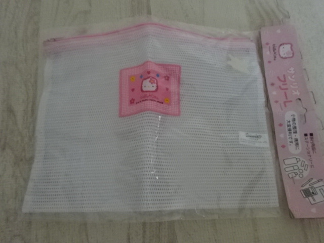 レア品 Hello Kitty サンリオ フリーL 小物入れ 旅行ポーチ 約19.5×25.5㎝ 1998年製_画像1