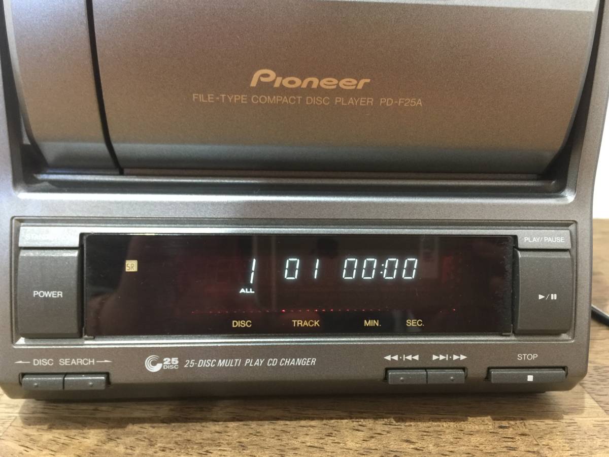 2312710 パイオニア PIONEER 25連続CDチェンジャー PD-F25A コンパクト ディスクプレーヤー CDプレーヤー 電源OK 中古品_画像2