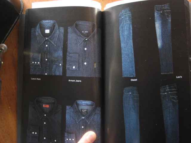 洋雑誌 L'UOMO VOGUE (ルオモ ヴォーグ) Fashion guide(ファッション ガイド) Supplemento(付録) al n.328 de L'Uomo Vogue イタリア版_LUOMO VOGUE Fashion guide デニム