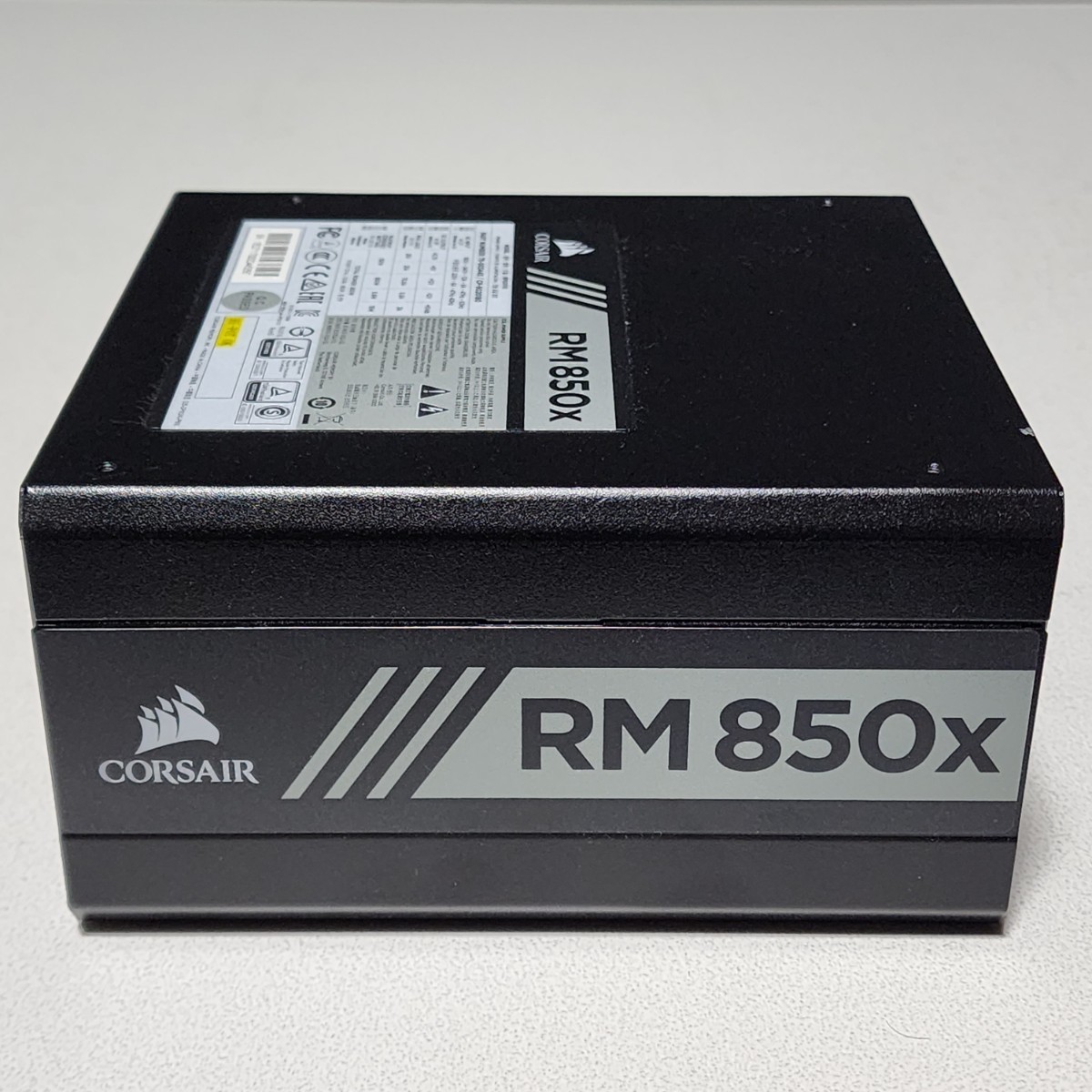 CORSAIR RM850x(RPS0110) 850W 80PLUS GOLD認証 ATX電源ユニット フルプラグイン 動作確認済み PCパーツ_画像1