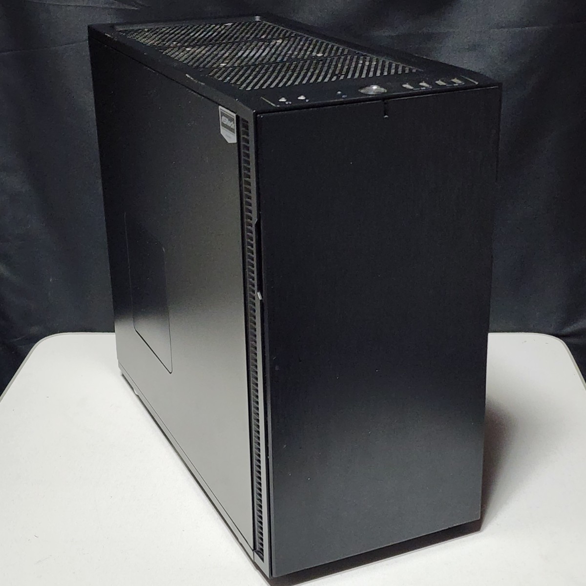 FractalDesign Define R5 Black(FD-CA-DEF-R5-BK) ミドルタワー FractalDesign Define R5 Black(FD-CA-DEF-R5-BK) ミドルタワー
