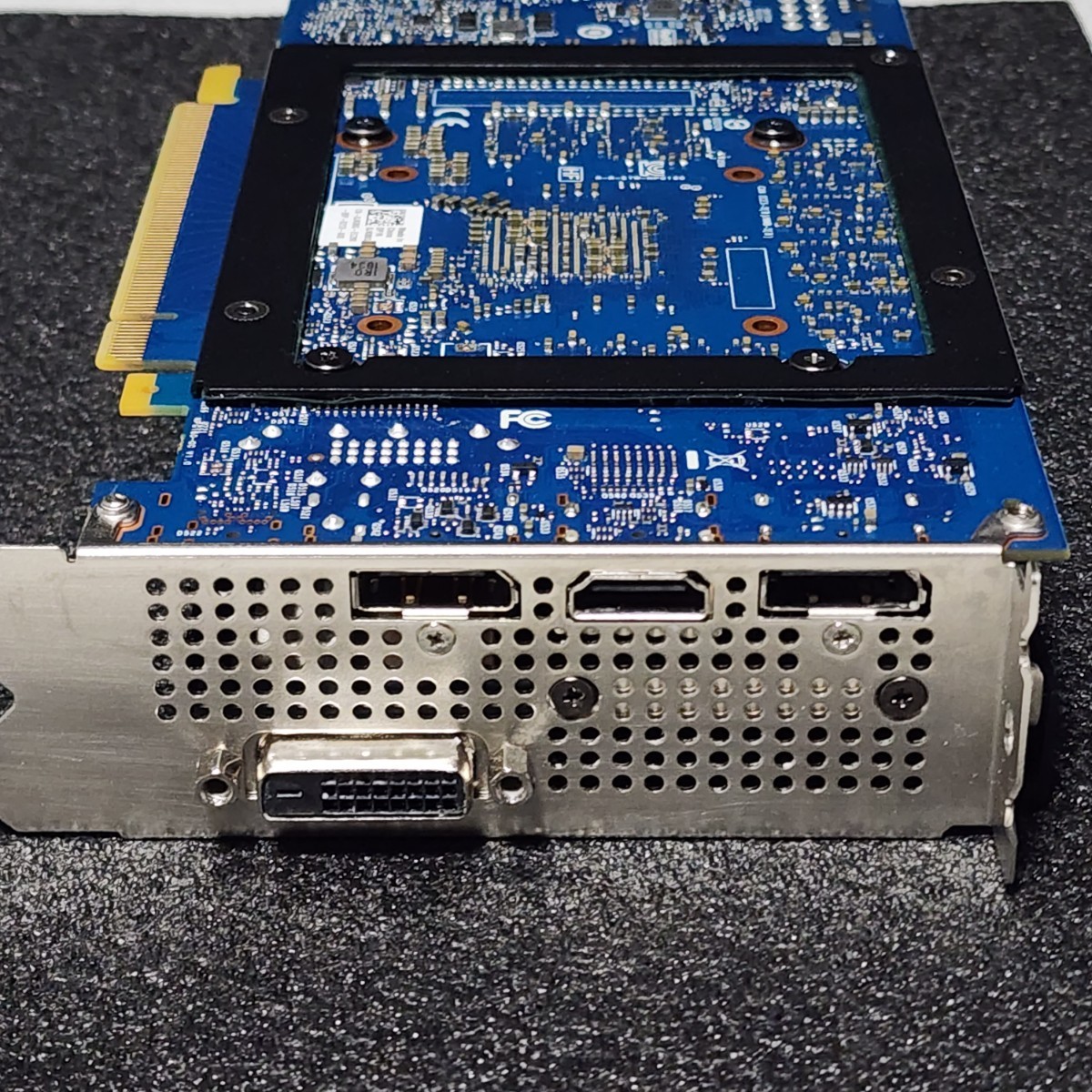 DELL GEFORCE RTX2070 8GB GDDR6 動作確認済み PCパーツ DELL GEFORCE RTX2070 8GB GDDR6 動作確認済み PCパーツ