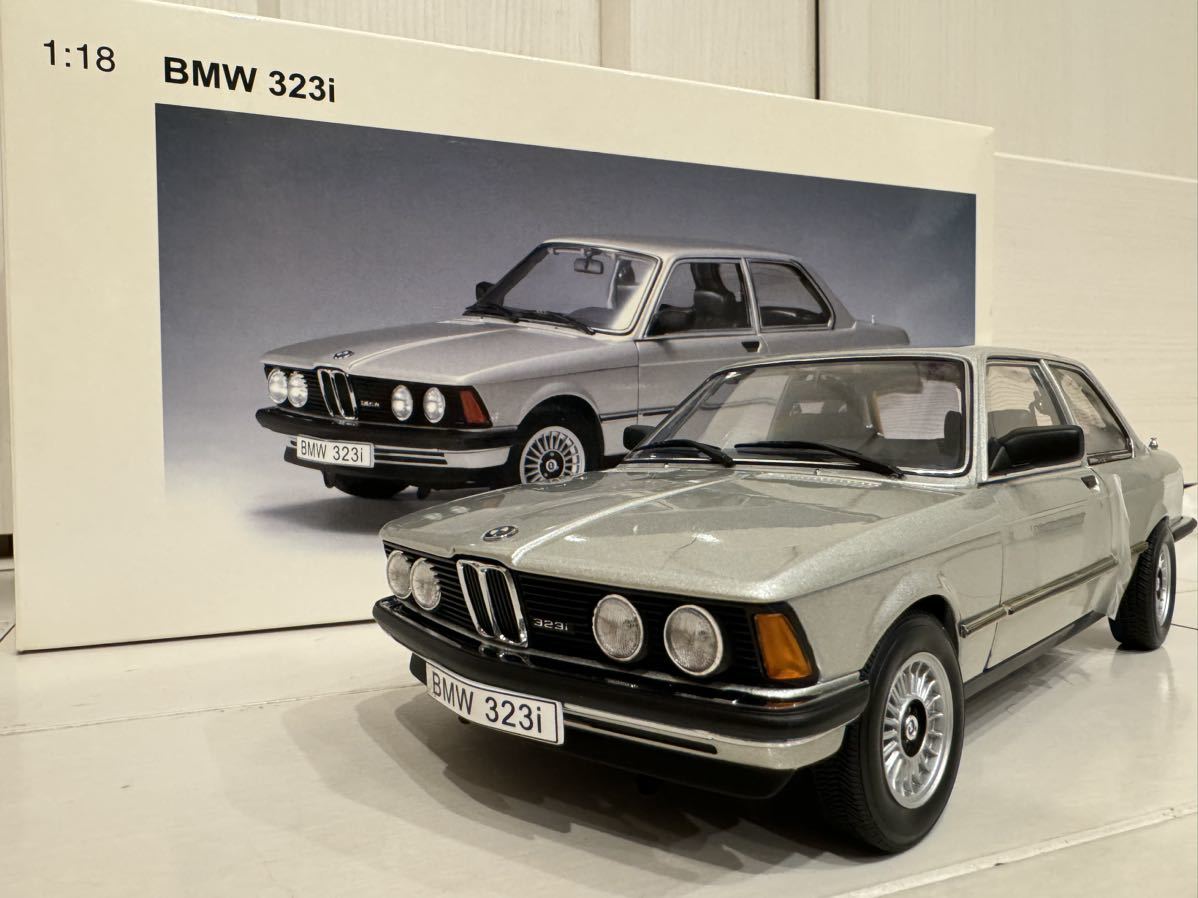 Yahoo!オークション - Autoart BMW 323i polarissilver 1/18 Yahoo!オークション - Autoart BMW 323i polarissilver 1/18