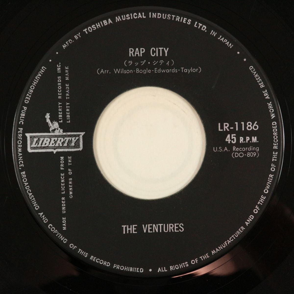 ◆EP◆THE VENTURES/ベンチャーズ◆10番街の殺人/ラップ・シティ◆Liberty LR-1186◆Slaughter On 10th Avenue/Rap City_画像6