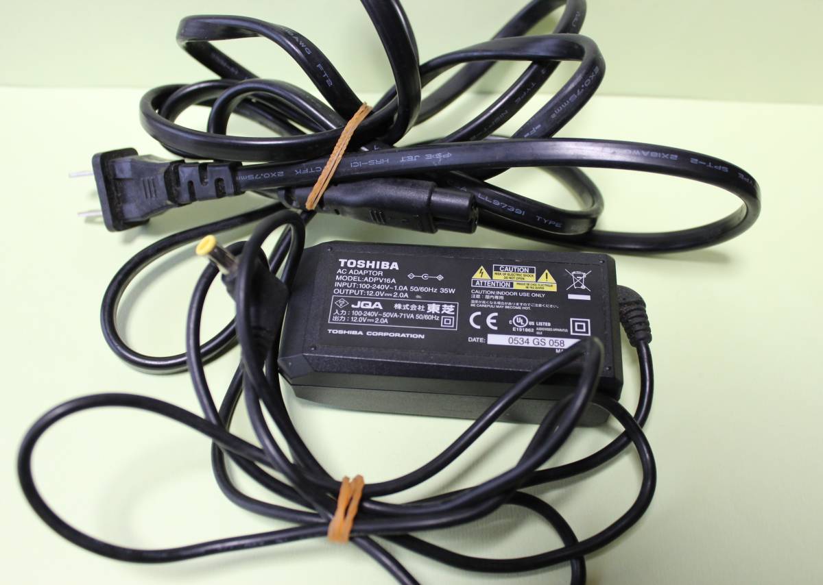 東芝　ACアダプター　ADPV16A　 12V-2.0A　　24Wセンターピン _画像2