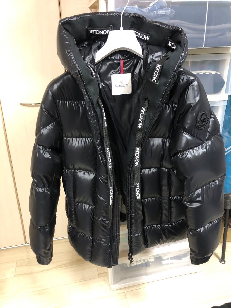 MONCLER モンクレール DOUGNAC ドゥーニャック ダウンジャケット MONCLER モンクレール DOUGNAC ドゥーニャック ダウンジャケット