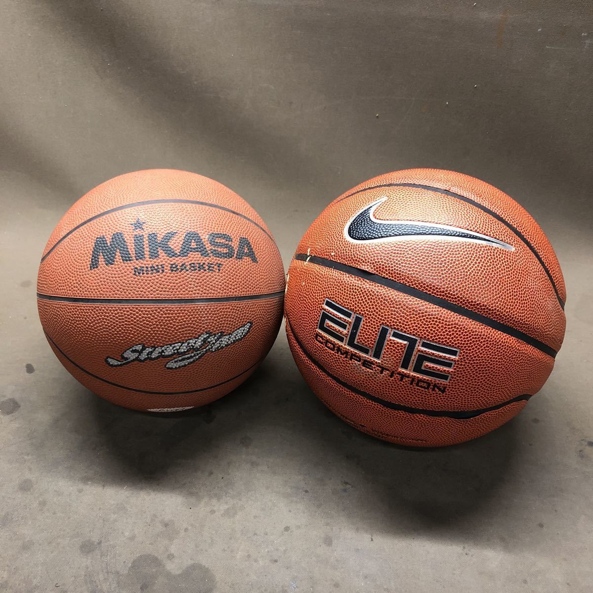 N 1906　[ ナイキ ミカサ　バスケットボール ２点 ]　現状品 5号 7号 NIKE エリート トーナメント MIKASA ミニバスケット ゴムボール_画像1