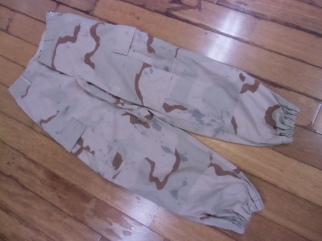 4-G ミリタリー サバゲー コンバット 米軍放出品 実物 迷彩服 作業服 カーゴパンツ パンツ ズボン カモフラ アメカジ XS-Rサイズ W約71㎝_画像1