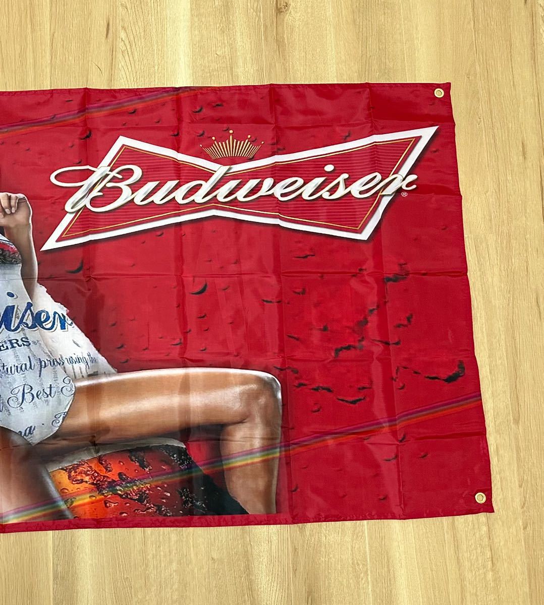 バドワイザー Budweiser 特大フラッグ バナー 約150×90cm タペストリー 旗 ガレージ装飾 アメリカン 店内装飾 ビール コロナ インテリア _画像4