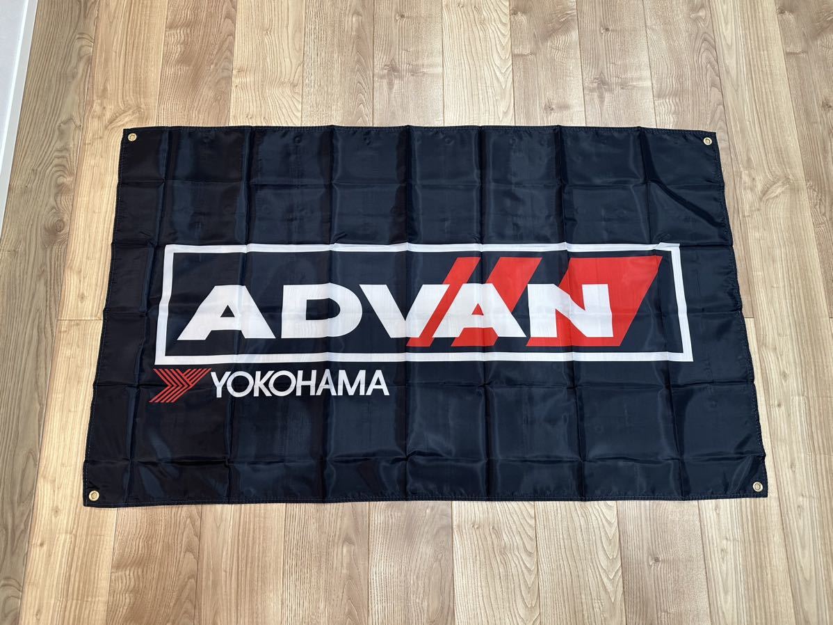 ヨコハマADVAN USDM 世田谷 アドバン レーシング 旧車 特大フラッグ バナー 約150×90cm タペストリー 旗 ガレージ装飾 店内装飾 タイヤ_画像1