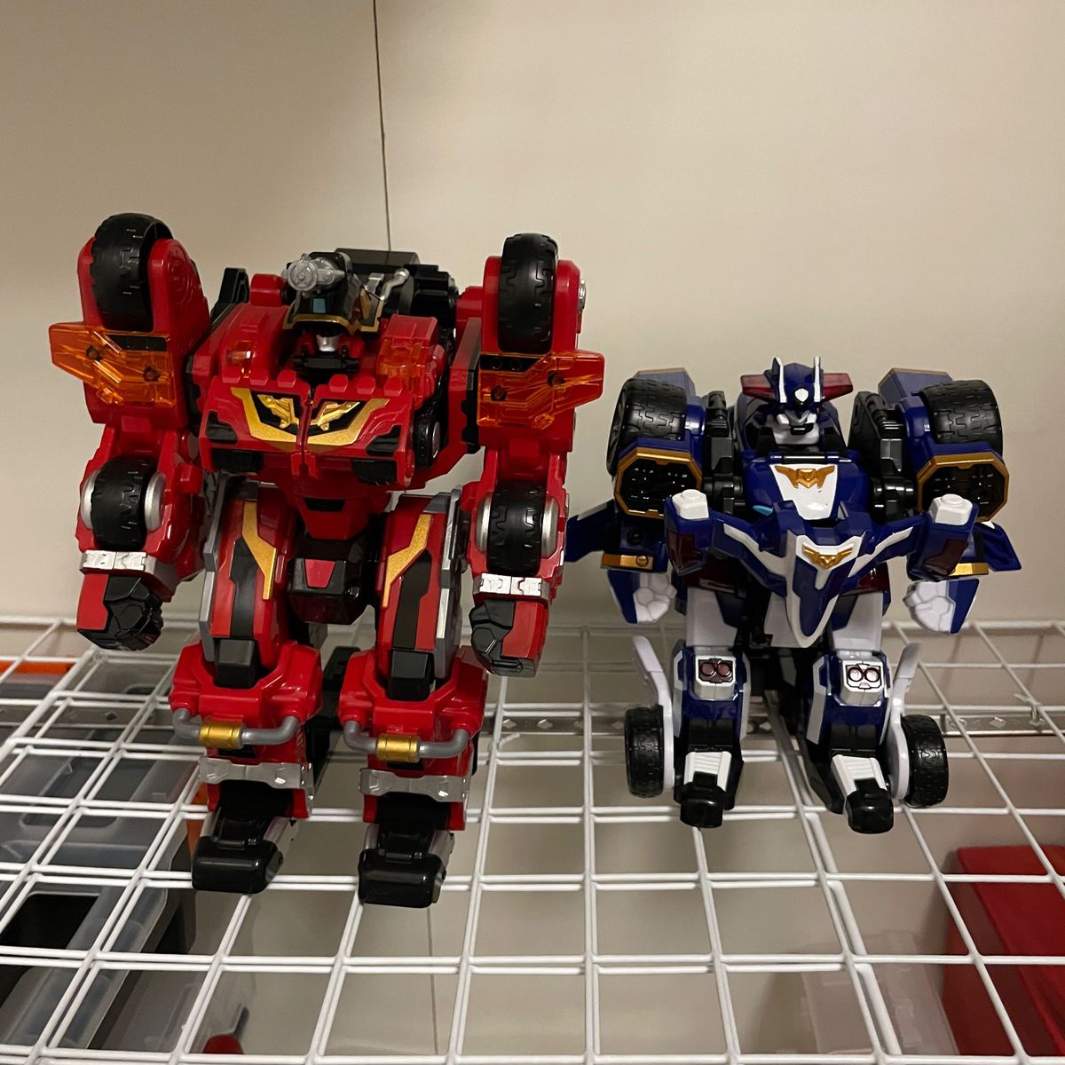 韓国ロボ】TOBOT V ストームジョー タイタンセイバー トボット 韓国ロボ】TOBOT V ストームジョー タイタンセイバー トボット