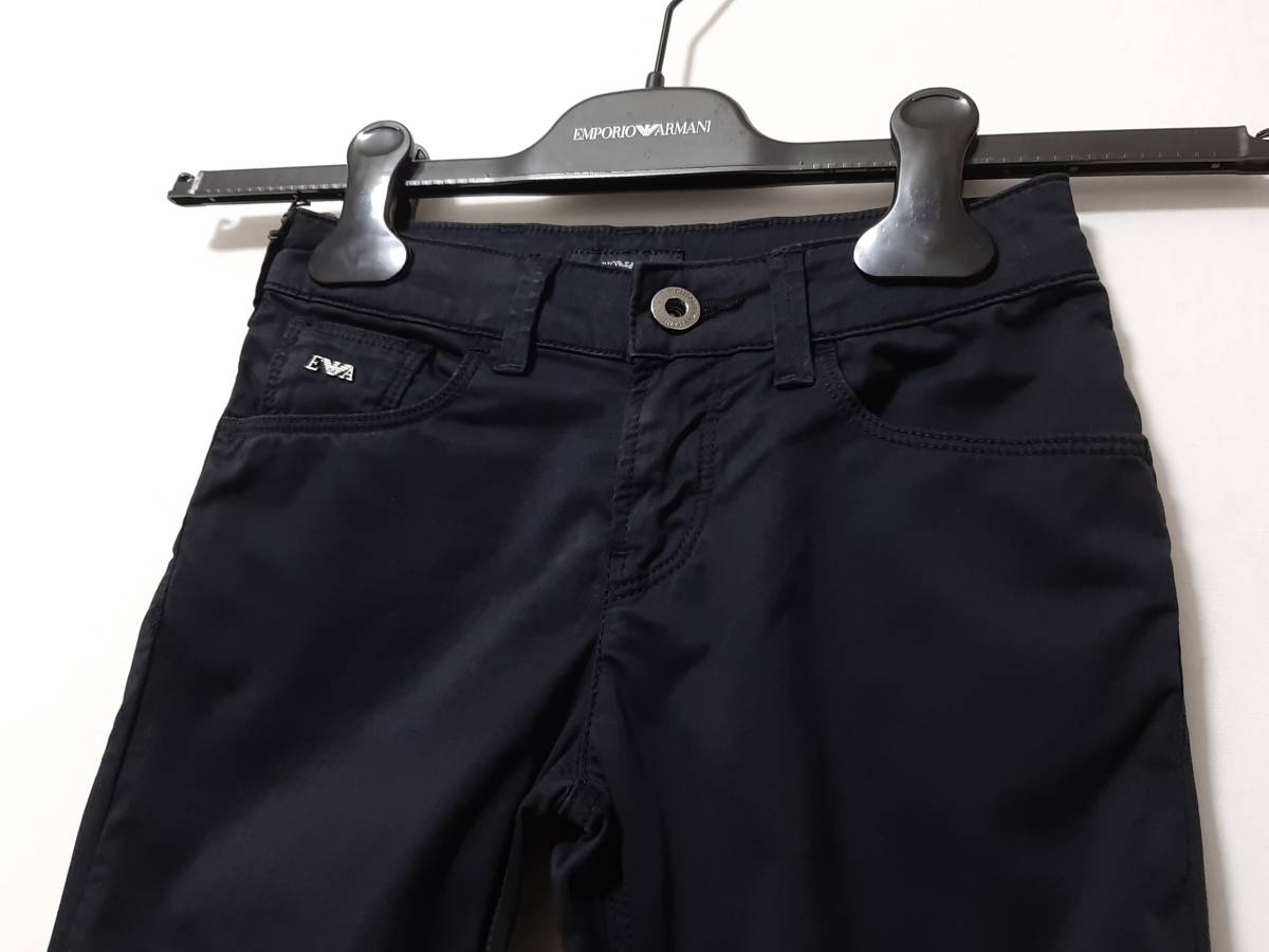 [新品] 16A(16歳) EMPORIO ARMANI / JUNIOR　年間定番となる【コットンパンツ】◆2023年春夏モデル　男の子用 175cm　◆色：紺_画像3