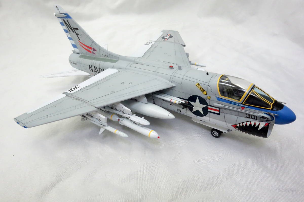 ★☆★ 完成品1/72 A-7E コルセアⅡ『VA-93 レイブンズ』★☆★_画像10