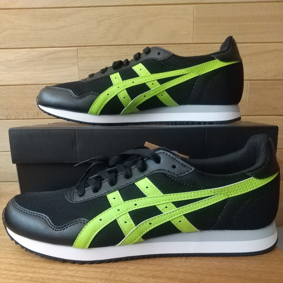 27.5cm 新品正規品 アシックス asics メンズスニーカー タイガーランナー TIGER RUNNER 1201A093-001 BLACK/HAZARD GREEN ブラック メンズ_画像1