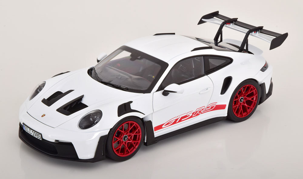 norev 1/18 Porsche 911 (992) GT3 RS 2022　ホワイト　ポルシェ　ノレブ