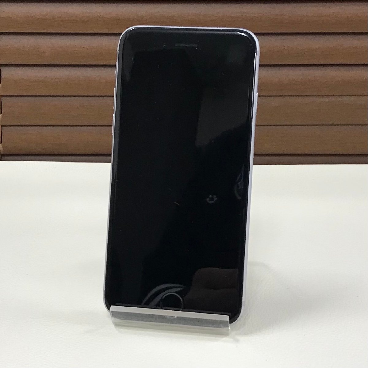 ☆ジャンク/不動品/中古品☆ドコモ Apple iPhone 6s ?GB Black グレイ A1688 部品取り用 〇判定の画像1