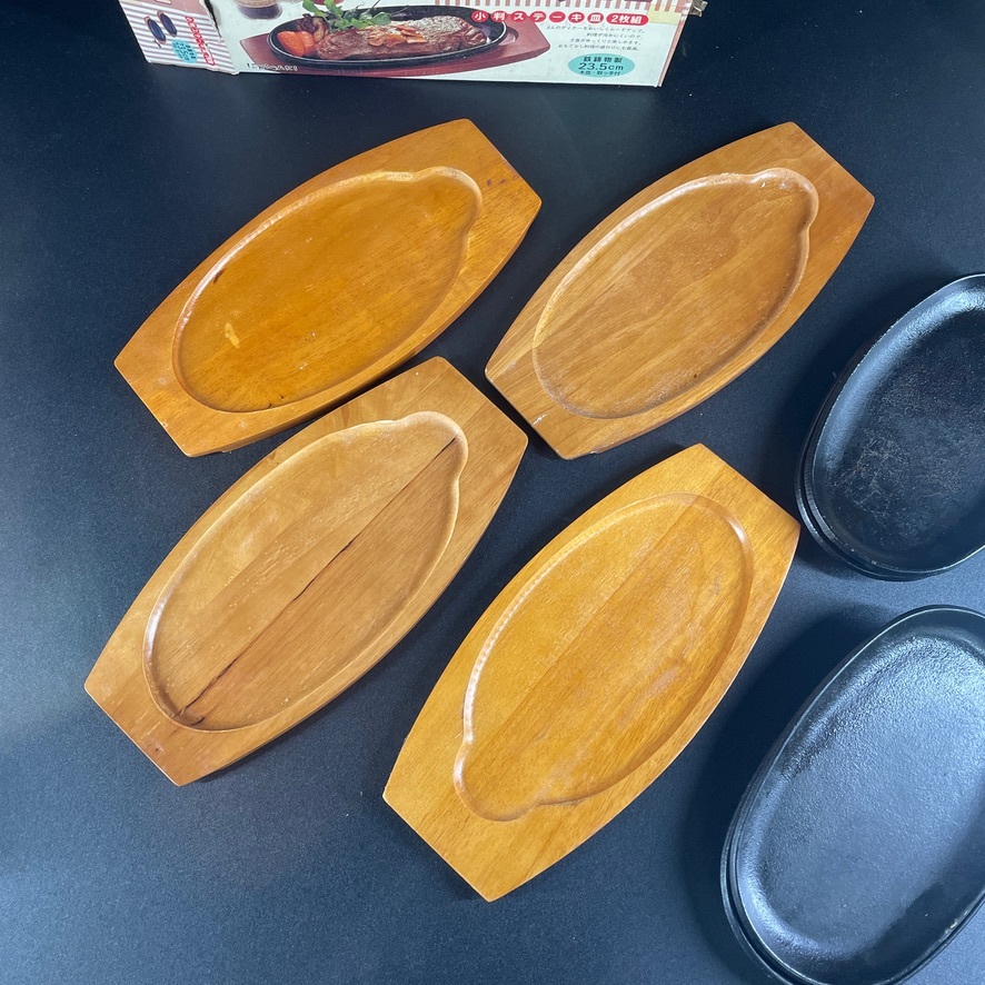 m85*おまとめ4点 ISHIGAKI イシガキ産業 ステーキ皿 小判プレート KOBAN PLATE 鉄鋳物製 23.5cm 木皿 取手なし パスタ・焼そば・ハンバーグ_画像6