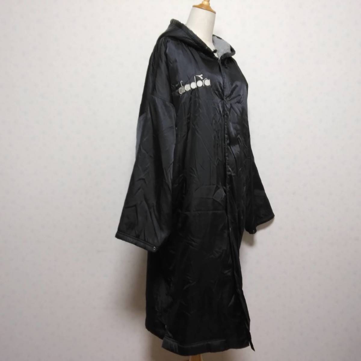 831 DIADORA Diadora с капюшоном bench пальто оттенок черного свободный размер с логотипом длинный нейлон полиэстер защищающий от холода б/у одежда USED мужской 