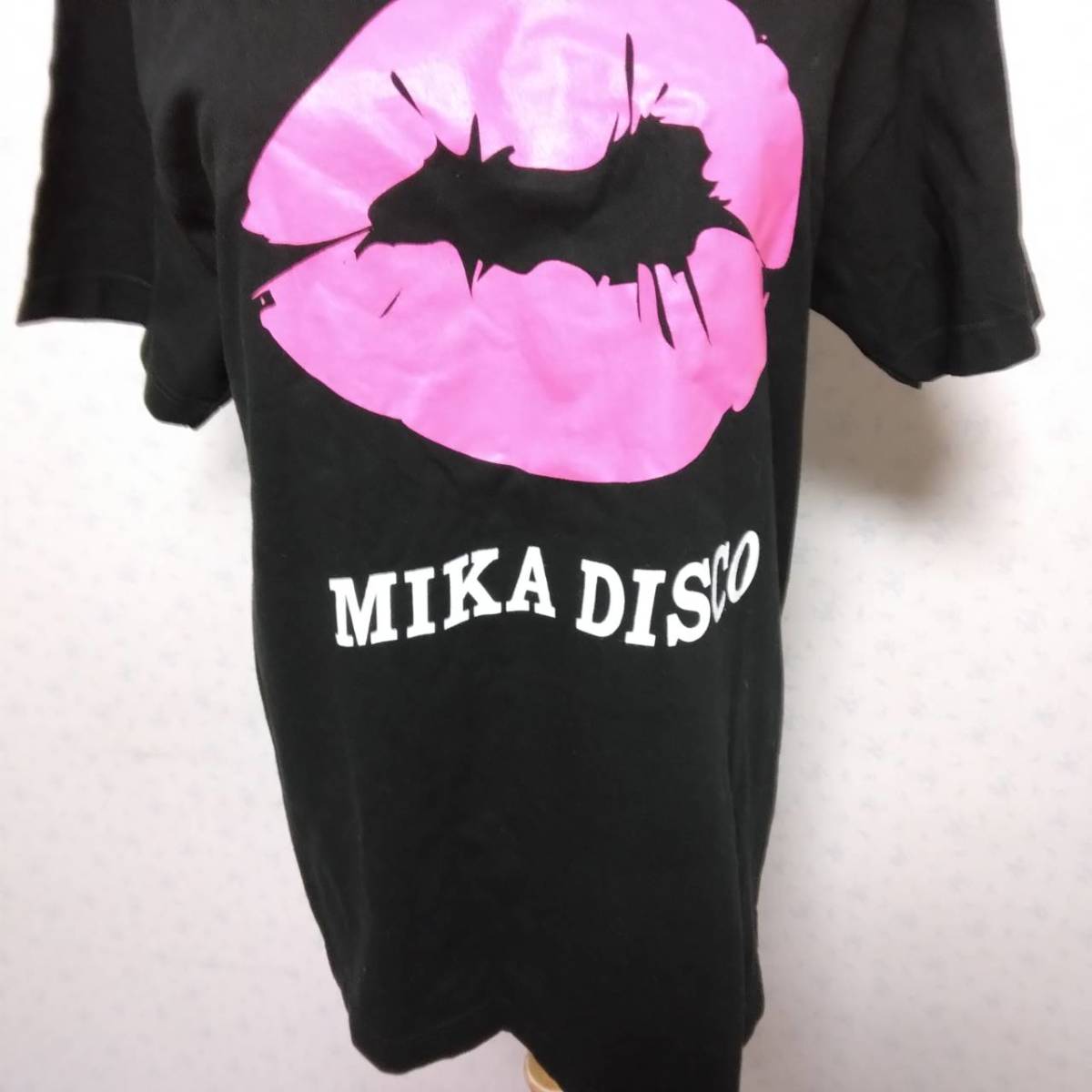 916 良品 プリントスター Printstar (株)トムス Tシャツ ブラック MIKA DISCO アート柄 Mサイズ 綿100％ メンズ カジュアル 古着 USED_画像6