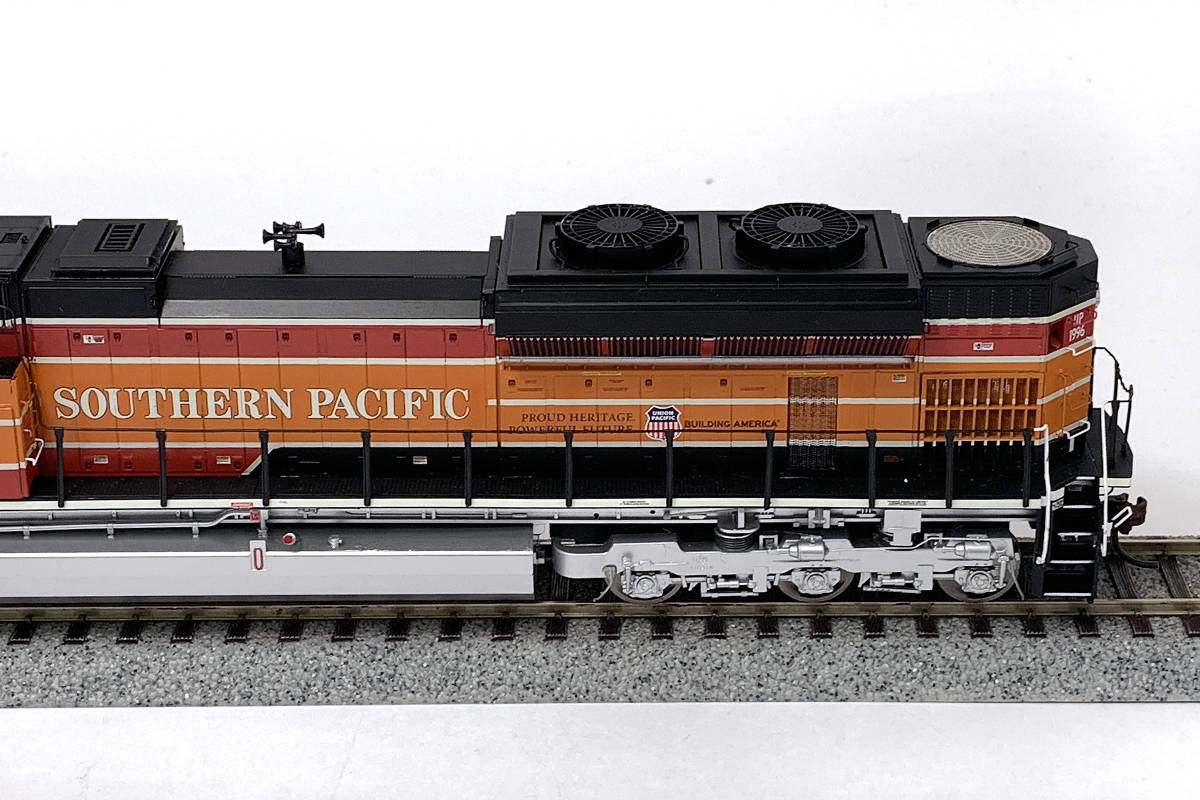 Athearn GENESIS ＃G68680 EMD SD70ACe Union Pacific Southern Pacific Heritage #1996 DCC with Tunami Sound_画像7