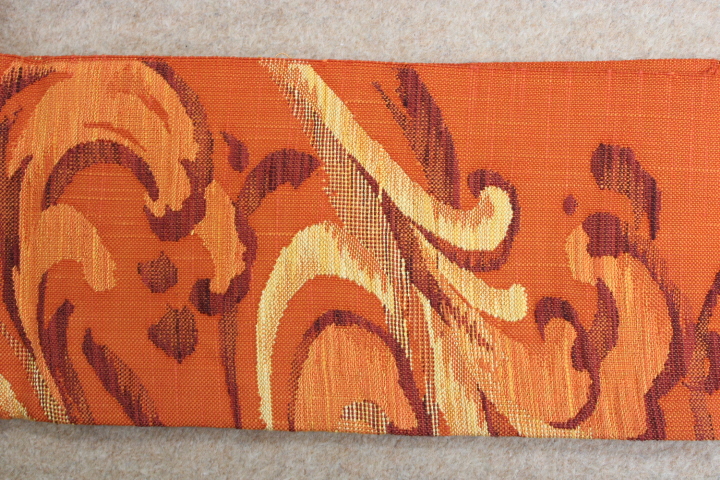 きもの今昔６２３２　名古屋帯　西陣織　ザックリ紬の八寸かがり仕立て　六通柄付き　橙色濃淡渦模様_画像4