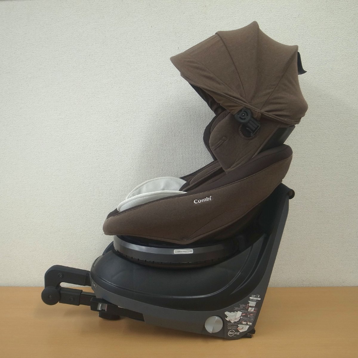 C144T　Combi コンビ　クルムーヴ スマート ISOFIX　エッグショック　JJ-650　CG-UIG　チャイルドシート　ブラウン　新生児～4歳頃_画像3