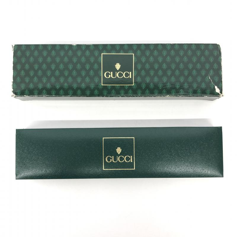 【中古】GUCCI グッチ ムーンフェイズ　トリプルカレンダー　クォーツ　白文字盤 QZ[249105059557]_画像9