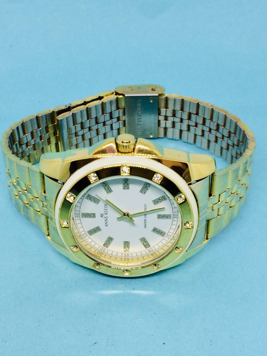 (B03)魅惑の時計(*'▽')ANNE・KLEIN・アンクライン（電池交換済み）ゴールド・メンズ腕時計USED（送料全国一律185円)お洒落な時計です。_画像6