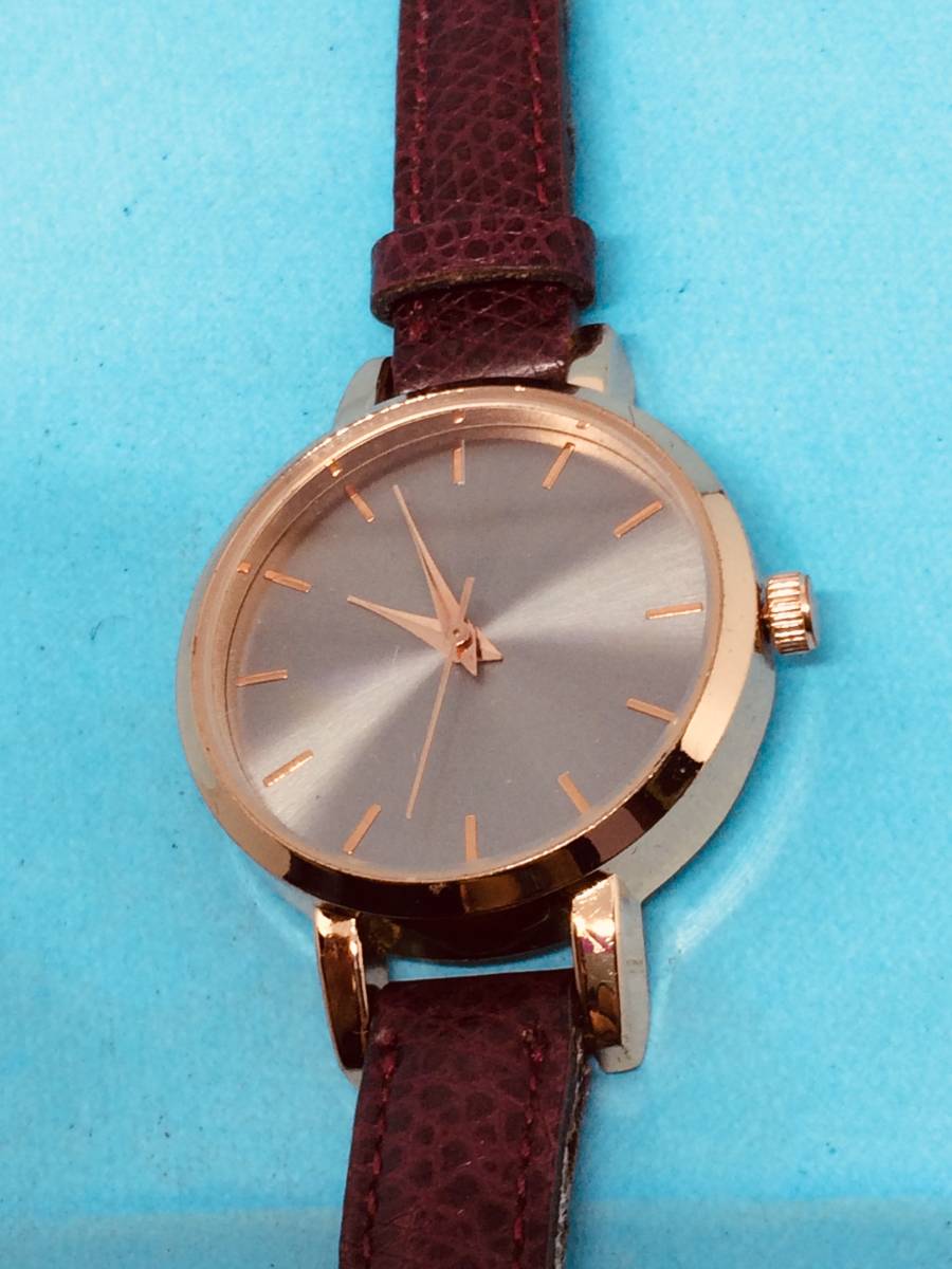 (B40)ピンクゴールド(*'▽')・XL100RG（電池交換済み）ピンクゴールド・レディス腕時計USED（送料全国一律185円）素敵な時計です。_XL100RG・ピンクゴールドレディス腕時計